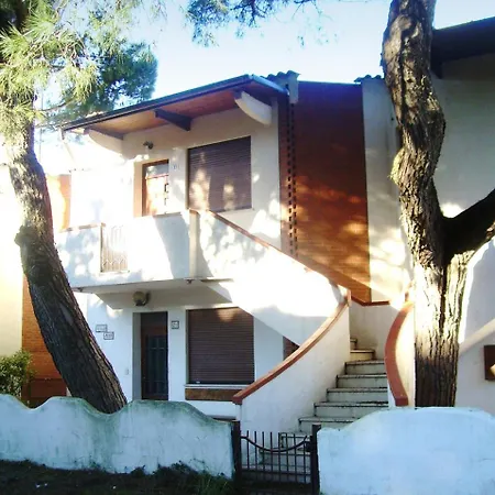In 24985 Daire Rosolina Mare